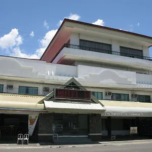 Elena ** Davao Stadt